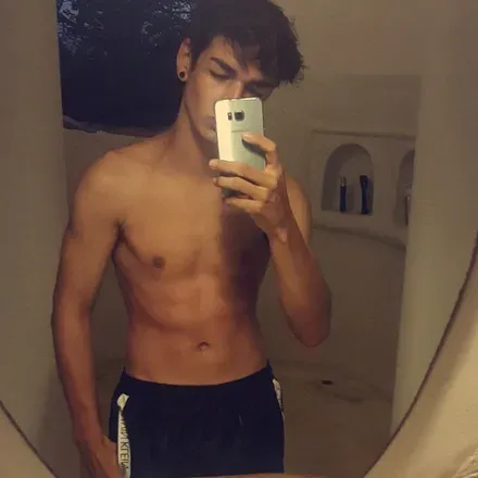 OnlyFans cuenta phil.bckr avatar 1