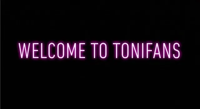 OnlyFans cuenta toni_fans header 2