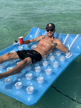 OnlyFans cuenta coastalcowboy header 2