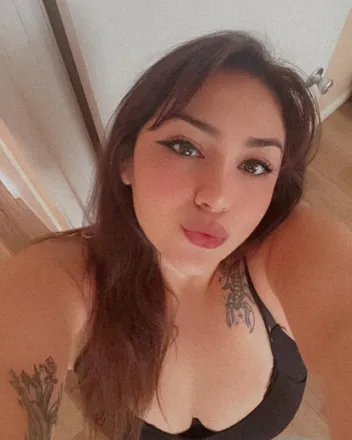 OnlyFans cuenta luxxxsunset header 2