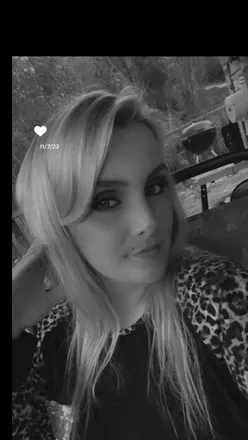 OnlyFans account  itsjustmeandyou4 avatar 1