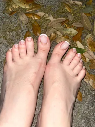 OnlyFans cuenta pinkktoes header 2