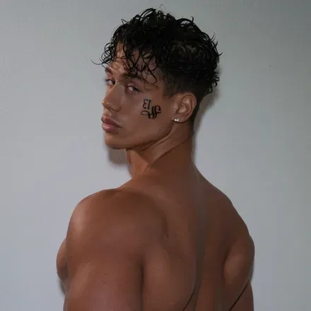 OnlyFans cuenta vlatt.fit avatar 1