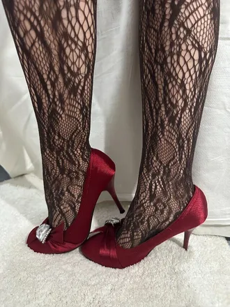 OnlyFans cuenta goldenfeet4 header 2
