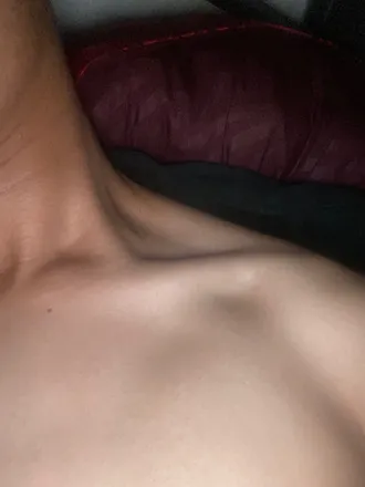 OnlyFans cuenta kemi9810 header 2