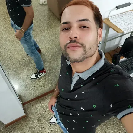 OnlyFans cuenta alejostrawberry avatar 1