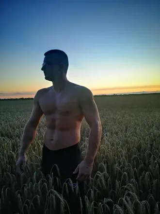 OnlyFans cuenta philzane header 2