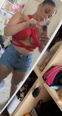 OnlyFans cuenta tatted_muse header 2