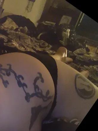 OnlyFans cuenta kinkyfangirlg header 2