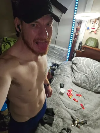 OnlyFans account  bigwhitealbinorino avatar 1