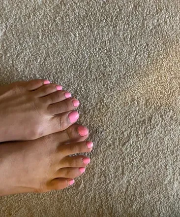 OnlyFans cuenta foryoureyesonlyfeet avatar 1