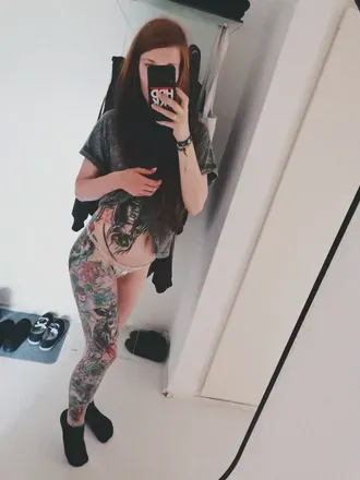 OnlyFans cuenta inkedgingergirl avatar 1