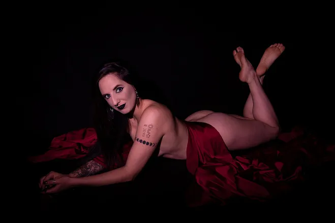 OnlyFans cuenta ravenreed header 2