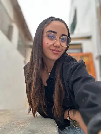 OnlyFans cuenta carla1102 header 2