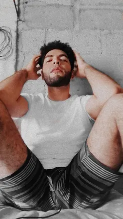OnlyFans account  baby_utzi header 2