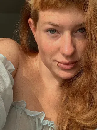OnlyFans account  camilacastoldi avatar 1
