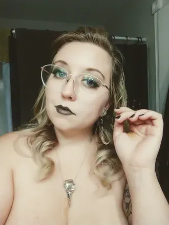 OnlyFans cuenta saltyseawitch avatar 1