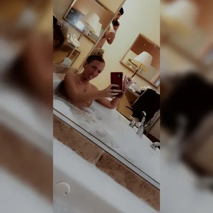 OnlyFans cuenta xx.adrian.xx header 2
