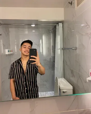 OnlyFans account  ayeimjohn avatar 1