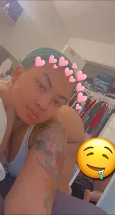 OnlyFans cuenta shortygotcakes avatar 1