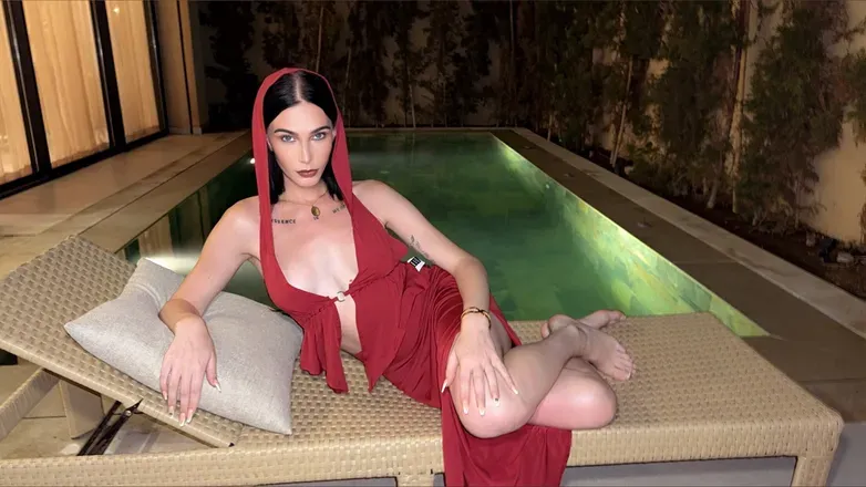 OnlyFans cuenta tshelenajones header 2
