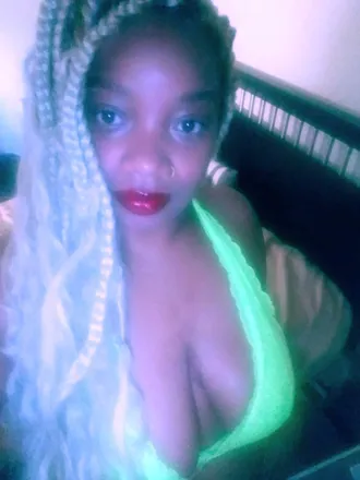 OnlyFans cuenta charli_lovcharli_love header 2