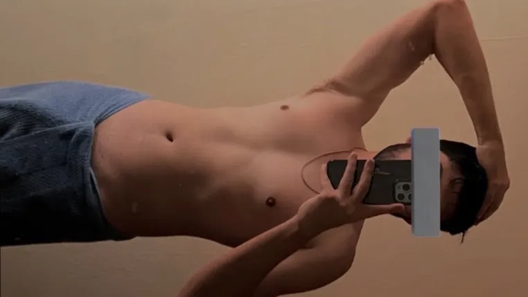 OnlyFans account  robin0798 header 2