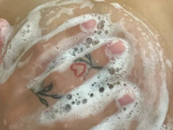 OnlyFans cuenta urstrulybrii header 2