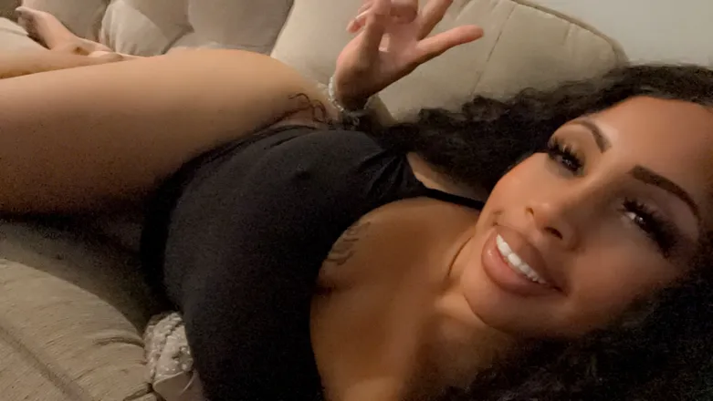OnlyFans account  milkyy_mamas header 2