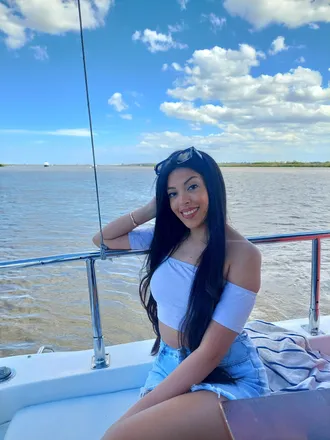 OnlyFans cuenta alyssa7 header 2