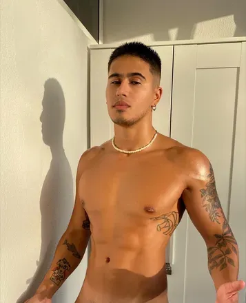 OnlyFans cuenta nicolasnovoa3 avatar 1