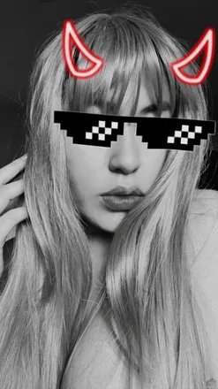OnlyFans cuenta daneviolet1 previous_avatars_1 2