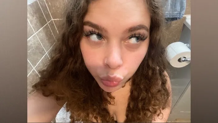 OnlyFans cuenta mariex83 header 2