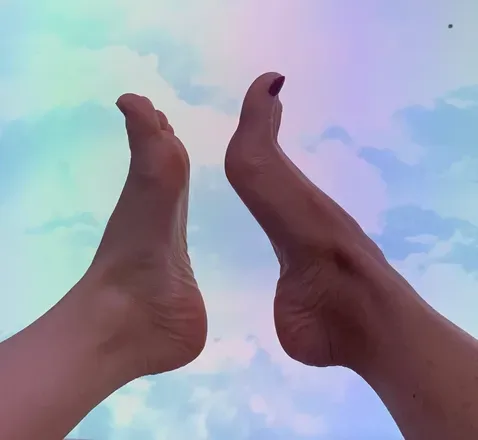 OnlyFans cuenta sexyssistersfeet avatar 1