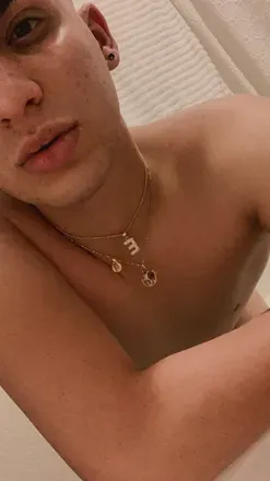 OnlyFans account  mystic.glam avatar 1
