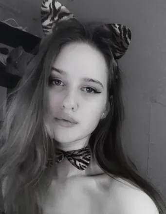OnlyFans cuenta mialiakiss avatar 1