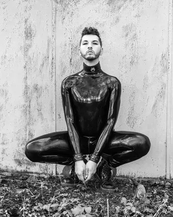 OnlyFans cuenta rubberumami avatar 1