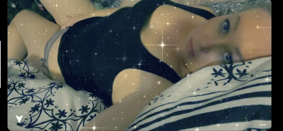 OnlyFans account  mrsschwindt header 2