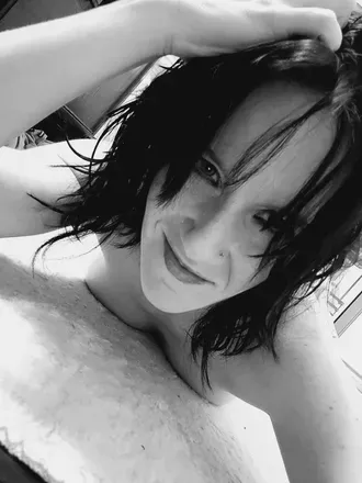 OnlyFans cuenta madamemoonstruck avatar 1