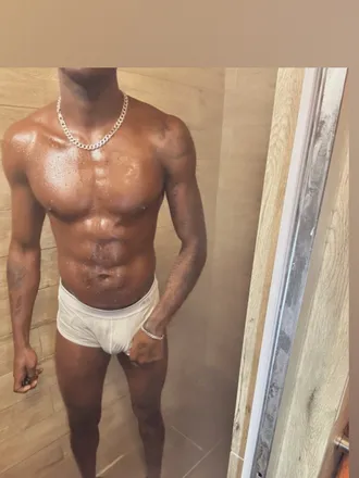 OnlyFans cuenta bustingbandit header 2