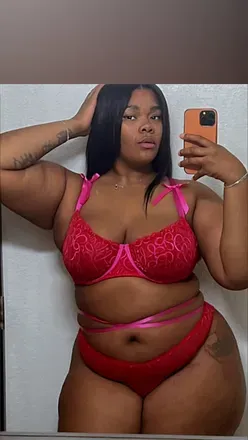 OnlyFans cuenta vodka_monroe1 avatar 1