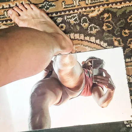 OnlyFans cuenta f3r_alvarez header 2