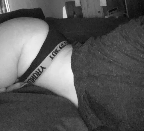OnlyFans cuenta xoxpeachyxox header 2