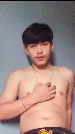 OnlyFans cuenta yotsakon avatar 1