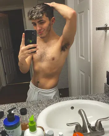 OnlyFans cuenta timothy-txx avatar 1