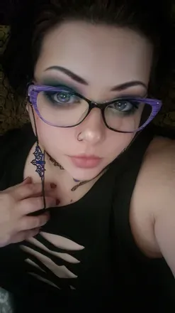 OnlyFans account  xxnightslavexx avatar 1