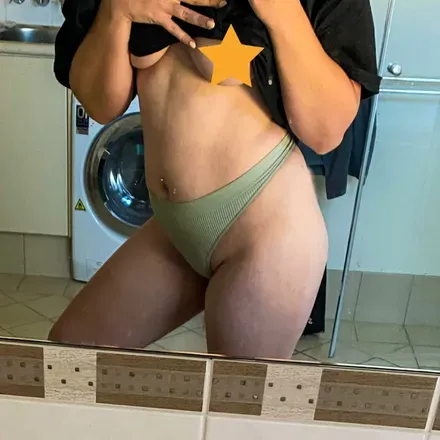 OnlyFans cuenta lucyconnor avatar 1