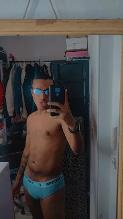 OnlyFans cuenta keneddy_oliiver header 2