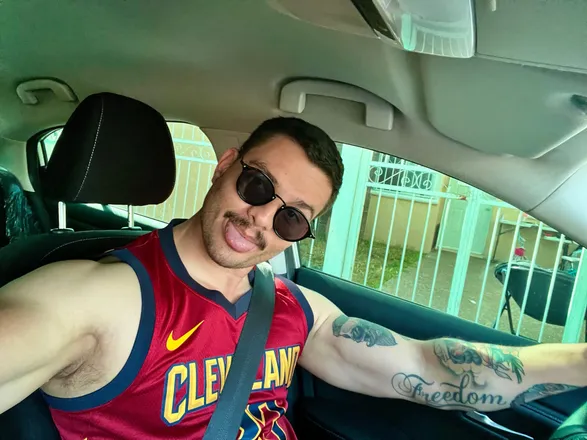OnlyFans cuenta charlesborbon09 header 2