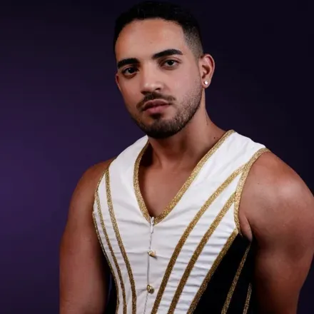 OnlyFans account  soyisaacscott avatar 1